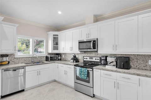 Villa ou maison à vendre à Key Largo, Floride: 3 chambres, 136.47 m2 № 1727022 - photo 17