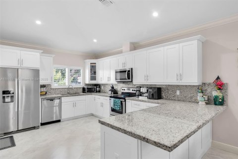 Villa ou maison à vendre à Key Largo, Floride: 3 chambres, 136.47 m2 № 1727022 - photo 15