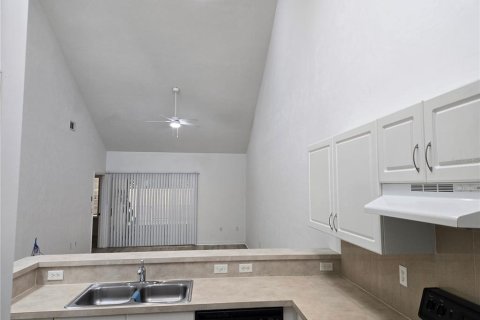 Condominio en venta en Newberry, Florida, 2 dormitorios, 120.12 m2 № 1262833 - foto 16