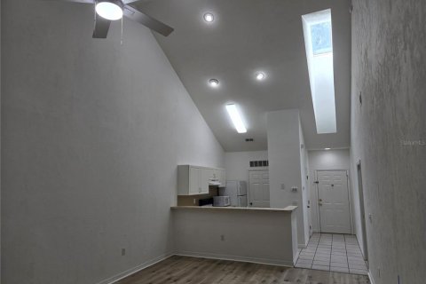 Condominio en venta en Newberry, Florida, 2 dormitorios, 120.12 m2 № 1262833 - foto 10