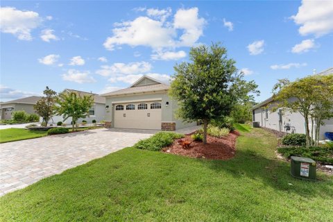 House in Ocala, Florida 2 bedrooms, 136.47 sq.m. № 1915395 - photo 4