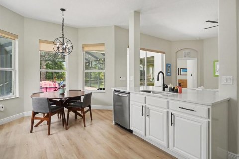 House in Lakewood Ranch, Florida 4 bedrooms, 238.94 sq.m. № 2223748 - photo 9