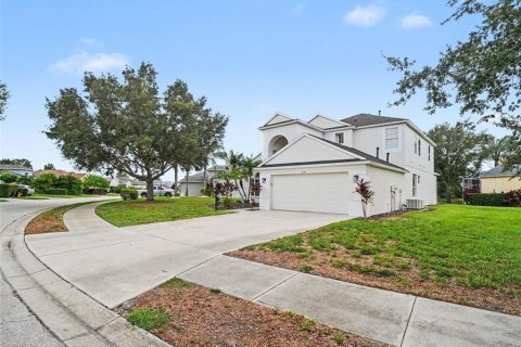 House in Lakewood Ranch, Florida 4 bedrooms, 238.94 sq.m. № 2223748 - photo 7