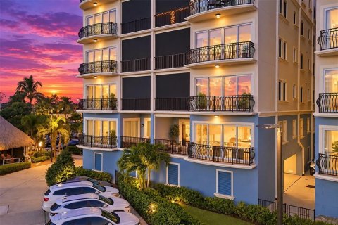 Condo in Venice, Florida, 3 bedrooms  № 2368848 - photo 3