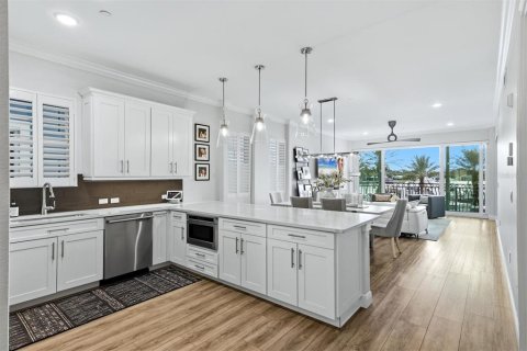 Condo in Venice, Florida, 3 bedrooms  № 2368848 - photo 25
