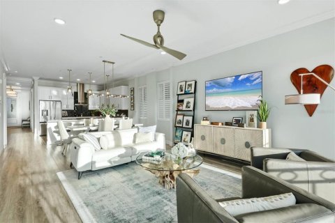 Condo in Venice, Florida, 3 bedrooms  № 2368848 - photo 15