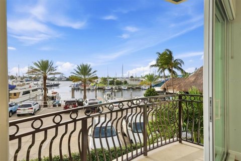 Condo in Venice, Florida, 3 bedrooms  № 2368848 - photo 30