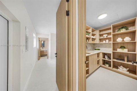 House in Palmetto Bay, Florida 6 bedrooms, 323.76 sq.m. № 2067689 - photo 28