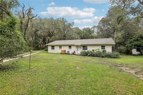 Villa ou maison à vendre à Melrose, Floride: 3 chambres, 169.92 m2 № 2413420 - photo 2