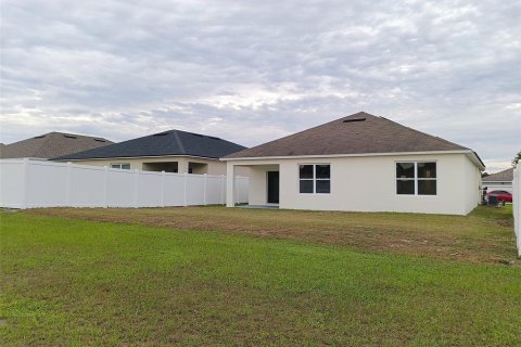 Villa ou maison à vendre à Winter Haven, Floride: 4 chambres, 171.96 m2 № 2398323 - photo 3