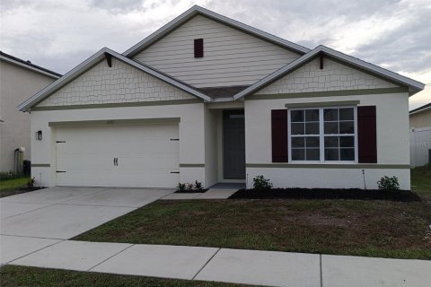 Villa ou maison à vendre à Winter Haven, Floride: 4 chambres, 171.96 m2 № 2398323 - photo 9