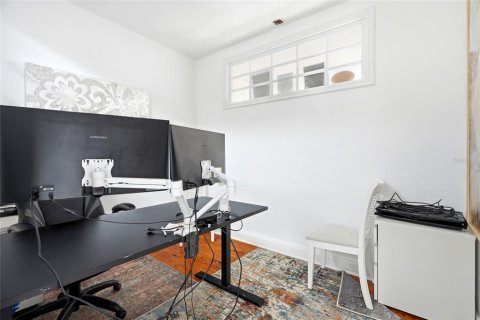Immobilier commercial à vendre à Saint Petersburg, Floride: 460.8 m2 № 2220998 - photo 20