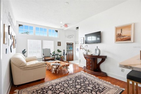 Immobilier commercial à vendre à Saint Petersburg, Floride: 460.8 m2 № 2220998 - photo 12