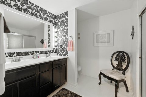 Townhouse in Ocala, Florida 2 bedrooms, 163.88 sq.m. № 1908917 - photo 18