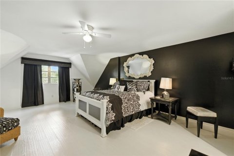 Townhouse in Ocala, Florida 2 bedrooms, 163.88 sq.m. № 1908917 - photo 15
