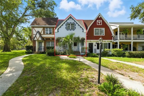 Townhouse in Ocala, Florida 2 bedrooms, 163.88 sq.m. № 1908917 - photo 4