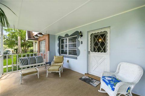 Townhouse in Ocala, Florida 2 bedrooms, 163.88 sq.m. № 1908917 - photo 1