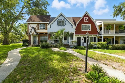 Townhouse in Ocala, Florida 2 bedrooms, 163.88 sq.m. № 1908917 - photo 2