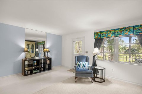Townhouse in Ocala, Florida 2 bedrooms, 163.88 sq.m. № 1908917 - photo 6