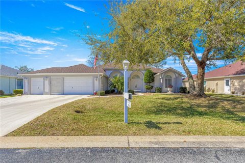House in Ocala, Florida 3 bedrooms, 167.78 sq.m. № 1536712 - photo 3