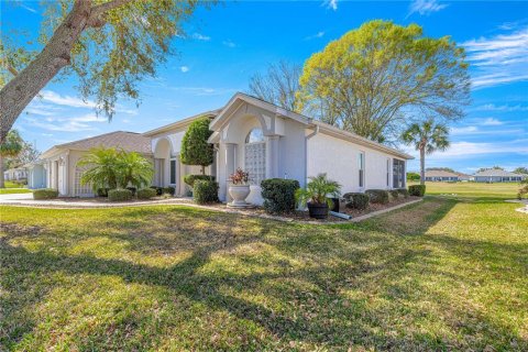 House in Ocala, Florida 3 bedrooms, 167.78 sq.m. № 1536712 - photo 5