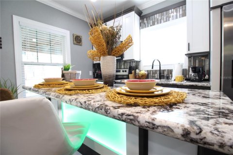 Villa ou maison à louer à Gainesville, Floride: 46.82 m2 № 1571057 - photo 7