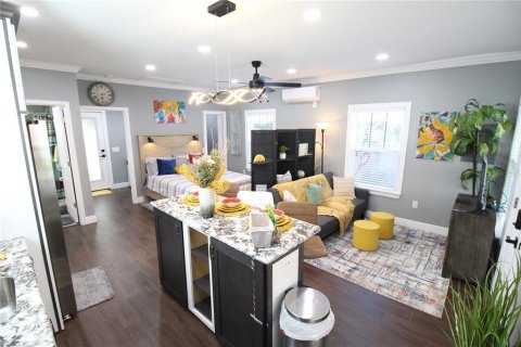 Villa ou maison à louer à Gainesville, Floride: 46.82 m2 № 1571057 - photo 4