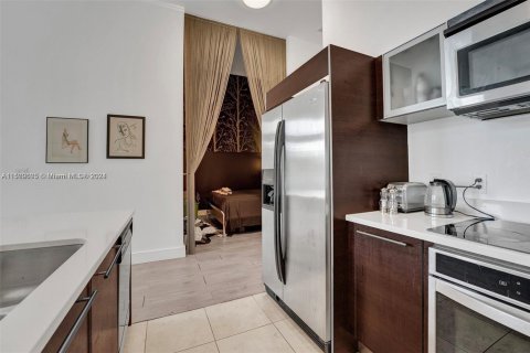 Condominio en venta en Miami, Florida, 1 dormitorio, 77.02 m2 № 1505456 - foto 8