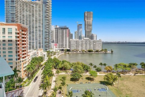 Condominio en venta en Miami, Florida, 1 dormitorio, 77.02 m2 № 1505456 - foto 15