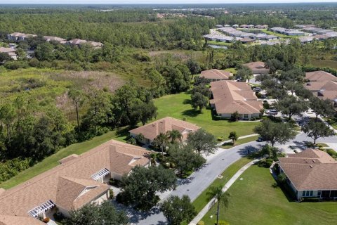 Villa ou maison à vendre à North Port, Floride: 2 chambres, 136.66 m2 № 1919198 - photo 28