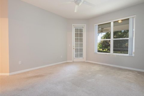 Villa ou maison à vendre à North Port, Floride: 2 chambres, 136.66 m2 № 1919198 - photo 12