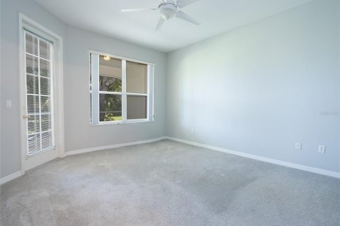 Villa ou maison à vendre à North Port, Floride: 2 chambres, 136.66 m2 № 1919198 - photo 11