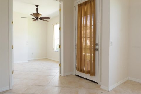 Villa ou maison à vendre à North Port, Floride: 2 chambres, 136.66 m2 № 1919198 - photo 10