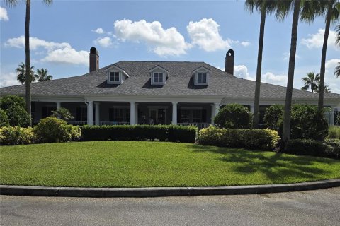 Villa ou maison à vendre à North Port, Floride: 2 chambres, 136.66 m2 № 1919198 - photo 30