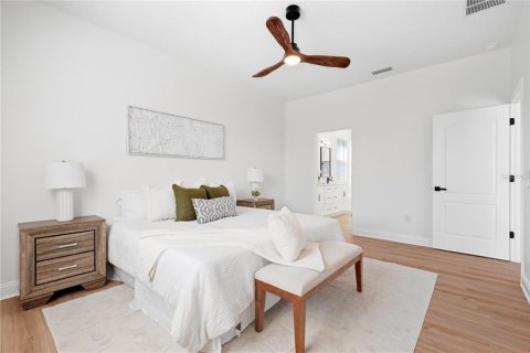 Casa en venta en Lutz, Florida, 5 dormitorios, 212.75 m2 № 2383387 - foto 14