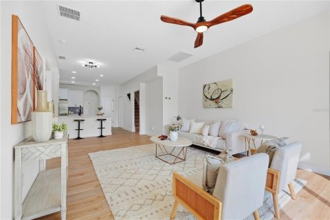Casa en venta en Lutz, Florida, 5 dormitorios, 212.75 m2 № 2383387 - foto 12