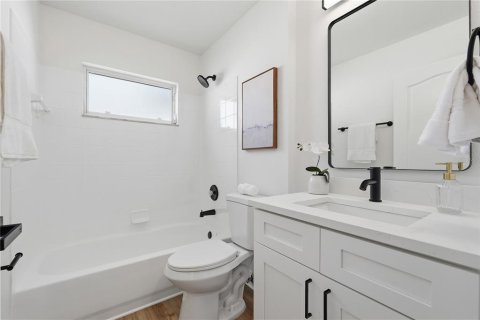Casa en venta en Lutz, Florida, 5 dormitorios, 212.75 m2 № 2383387 - foto 19