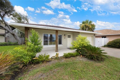 Villa ou maison à vendre à Ormond Beach, Floride: 3 chambres, 159.33 m2 № 2360626 - photo 2