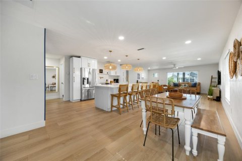 Villa ou maison à vendre à Ormond Beach, Floride: 3 chambres, 159.33 m2 № 2360626 - photo 18