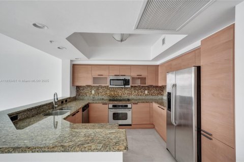 Condominio en venta en North Miami, Florida, 3 dormitorios, 167.32 m2 № 1809329 - foto 7