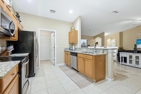Купить виллу или дом в Порт-Шарлотт, Флорида 8 комнат, 154.96м2, № 2142210 - фото 16