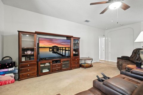 Casa en venta en Titusville, Florida, 4 dormitorios, 207.73 m2 № 1816699 - foto 10