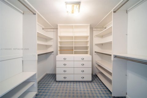 Condominio en alquiler en Miami Beach, Florida, 2 dormitorios, 161.09 m2 № 2029609 - foto 18