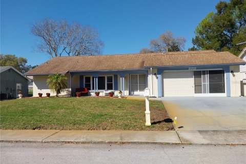 Villa ou maison à vendre à Hudson, Floride: 2 chambres, 141.12 m2 № 1718189 - photo 1