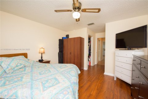 Villa ou maison à vendre à Homestead, Floride: 3 chambres, 156.08 m2 № 1981485 - photo 9