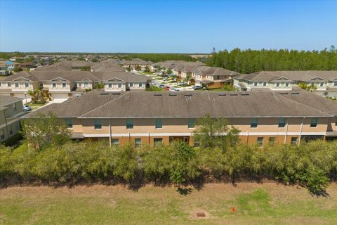 Adosado en venta en Orlando, Florida, 5 dormitorios, 209.03 m2 № 1635914 - foto 17