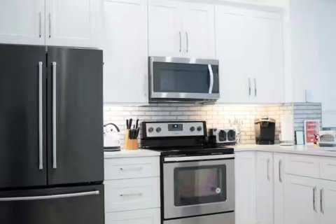 Купить таунхаус в Киссимми, Флорида 5 комнат, 133.78м2, № 2101811 - фото 10