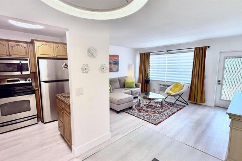 Copropriété à vendre à Deerfield Beach, Floride: 1 chambre, 54.35 m2 № 2178029 - photo 11