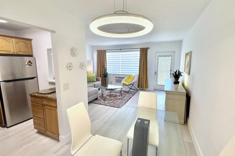 Copropriété à vendre à Deerfield Beach, Floride: 1 chambre, 54.35 m2 № 2178029 - photo 10