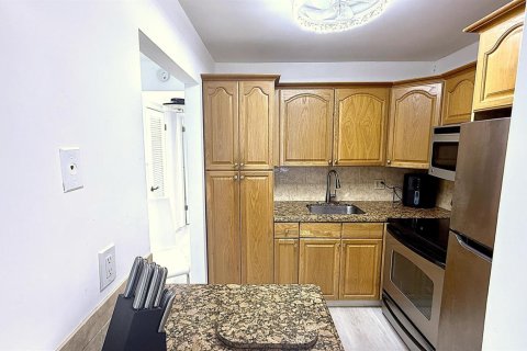 Copropriété à vendre à Deerfield Beach, Floride: 1 chambre, 54.35 m2 № 2178029 - photo 15